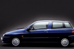 Blue Alfa Romeo 145 1999 side
