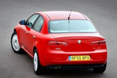 Alfa Romeo 159 2005 sedana foto attēls 14