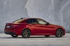 Alfa Romeo Giulia 2022 photo image 4