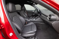 Alfa Romeo Giulia 2022 photo image 7
