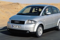 Audi A2 hečbeka foto attēls 2
