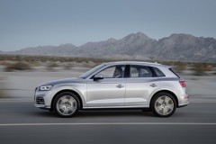 Audi Q5 2016 photo image 5