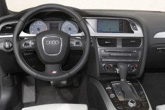 Audi S4 universāla foto attēls 10