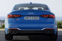 Audi S5 2019 hečbeka foto attēls 7