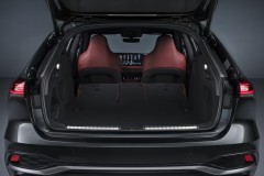 Audi S5 2024 universāla foto attēls 10
