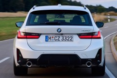 BMW 3 series 2022 Touring G21 Estate car photo image 5