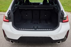 BMW 3 series 2022 Touring G21 Estate car photo image 9