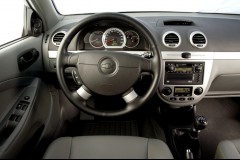 Chevrolet Lacetti 2005 hatchback photo image 3