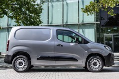 Citroen Berlingo 2024 minivena foto attēls 2