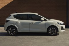 Dacia Sandero 2025 hatchback photo image 2