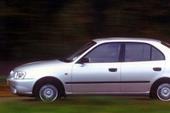 Hyundai Accent 1999 hatchback foto 1