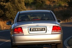 Hyundai Sonata 2001 foto attēls 2