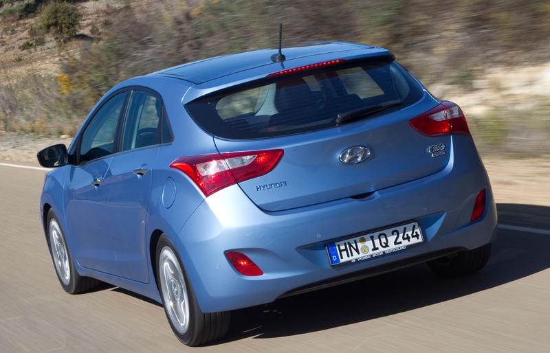 Hyundai i30 Hatchback 2012 reviews, technical data, prices