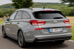 Hyundai i30 2024 estate car photo image 5