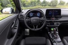 Hyundai i30 2024 estate car photo image 6