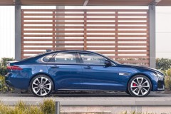 Jaguar XF 2020 sedan photo image 5