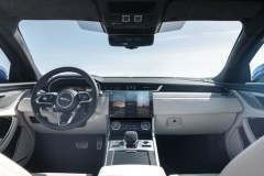 Jaguar XF 2020 sedan photo image 7