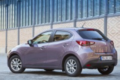 Mazda 2 2015 photo image 12