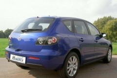 Blue Mazda 3 2006 hatchback back