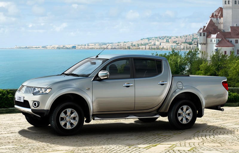 Mitsubishi L 200 2012 2015 reviews, technical data, prices