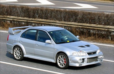 Mitsubishi lancer evolution 1999