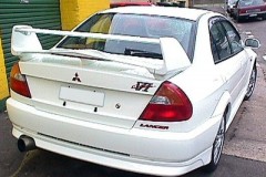 Mitsubishi Lancer Evolution 1999 photo image 3