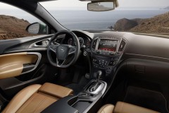 Opel Insignia sedana foto attēls 7
