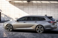 Opel Insignia 2017 wagon photo image 2