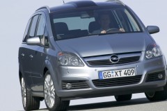 Opel Zafira minivena foto attēls 7