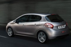 Peugeot 208 2012 photo image 5