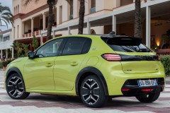 Peugeot 208 2023 photo image 3