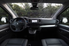 Peugeot Traveller 2019 photo image 4