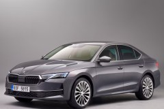 Skoda Octavia 2024 hečbeka foto attēls 1