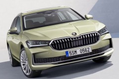 Skoda Superb 2023 universāla foto attēls 1
