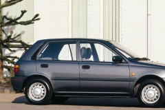Toyota Starlet 1990 photo image 1