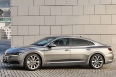 Volkswagen Arteon 2017 hatchback photo image 4