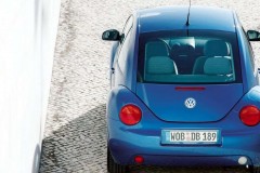 Volkswagen Beetle 1998 hečbeka foto attēls 1