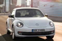 Volkswagen Beetle 2011 hečbeka foto attēls 12