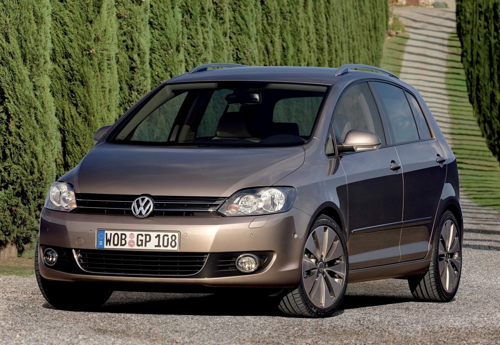 Volkswagen Golf Plus Minivan / MPV 2010 - reviews, technical data, prices