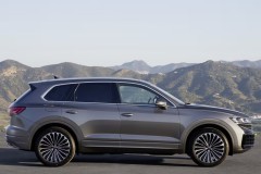 Volkswagen Touareg 2023 photo image 4