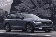 Volvo V90 Cross Country 2020 foto attēls 1