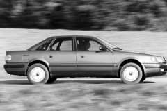 Audi 100 1990 sedana foto attēls 5