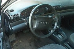 Audi A4 sedana foto attēls 3