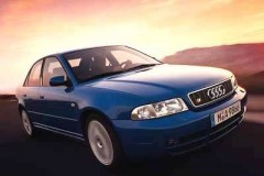 Audi A4 1999 sedana foto attēls 7