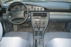 Audi A6 1994 sedana foto attēls 2