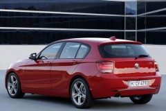 BMW 1 series 2011 F20 hatchback photo image 7