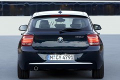 BMW 1 sērijas 2011 F20 hečbeka foto attēls 8