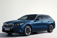 BMW 5 series 2024 G61 wagon photo image 1