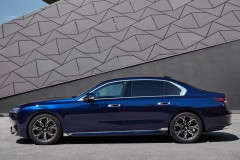 BMW 7 series 2022 G70 photo image 5