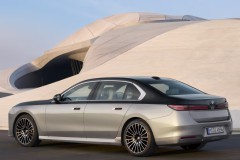 BMW 7 series 2026 G70 photo image 4